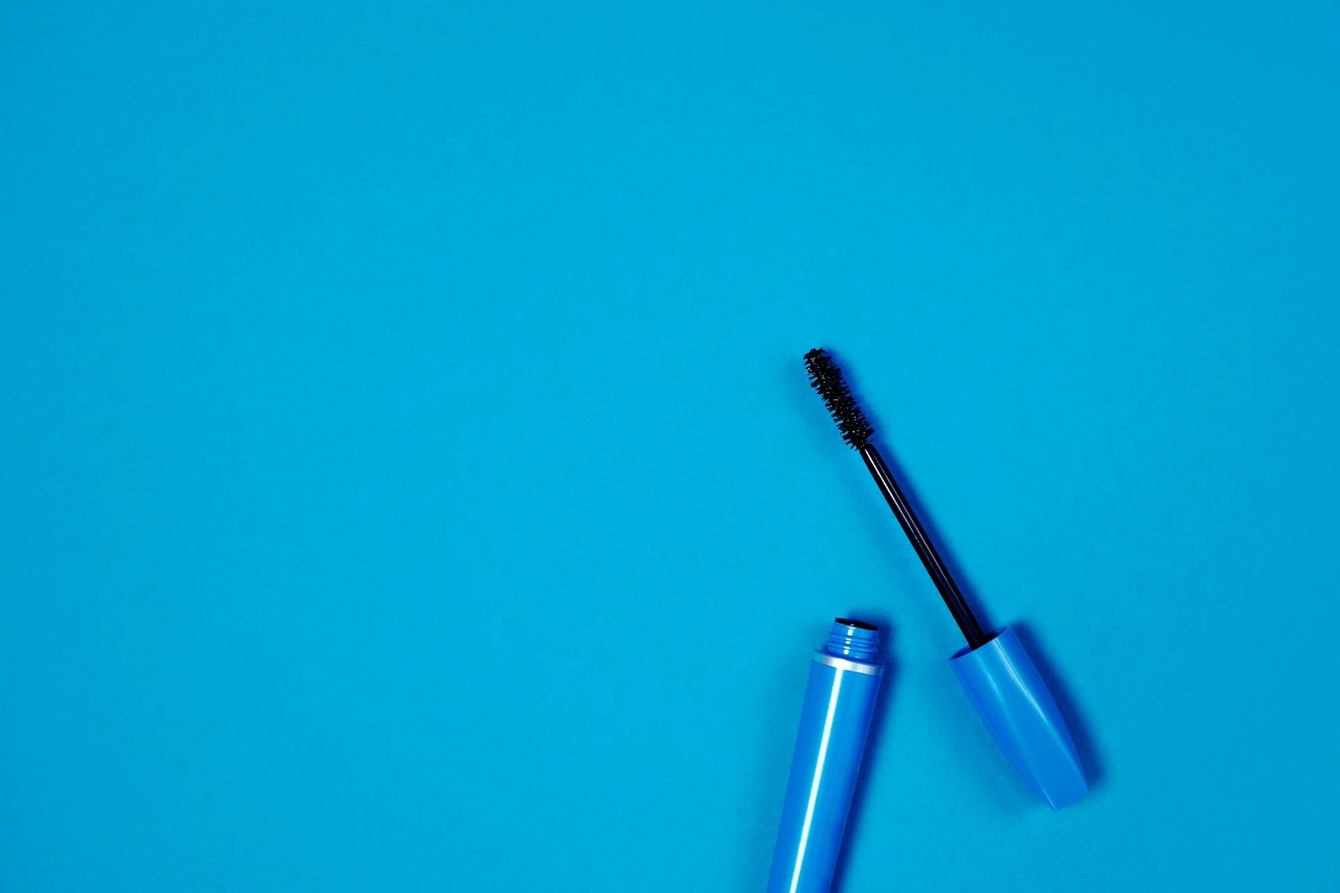 Are There Harmful Chemicals in Mascara?