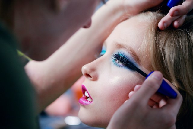 Can Older Women Wear Blue Mascara?