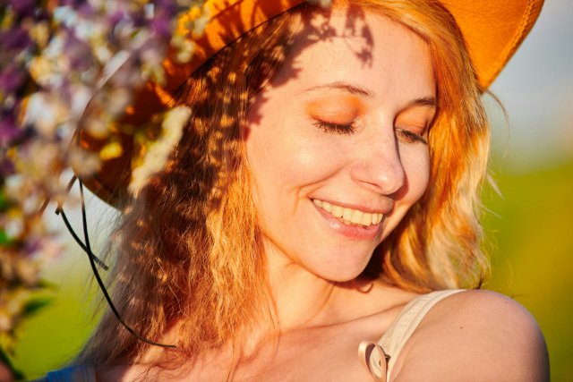 What Shampoo Gets Orange Out of Blonde Hair?