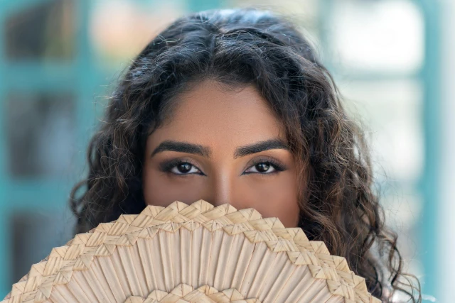 Which Mascara Makes Your Eyelashes Look the Longest?