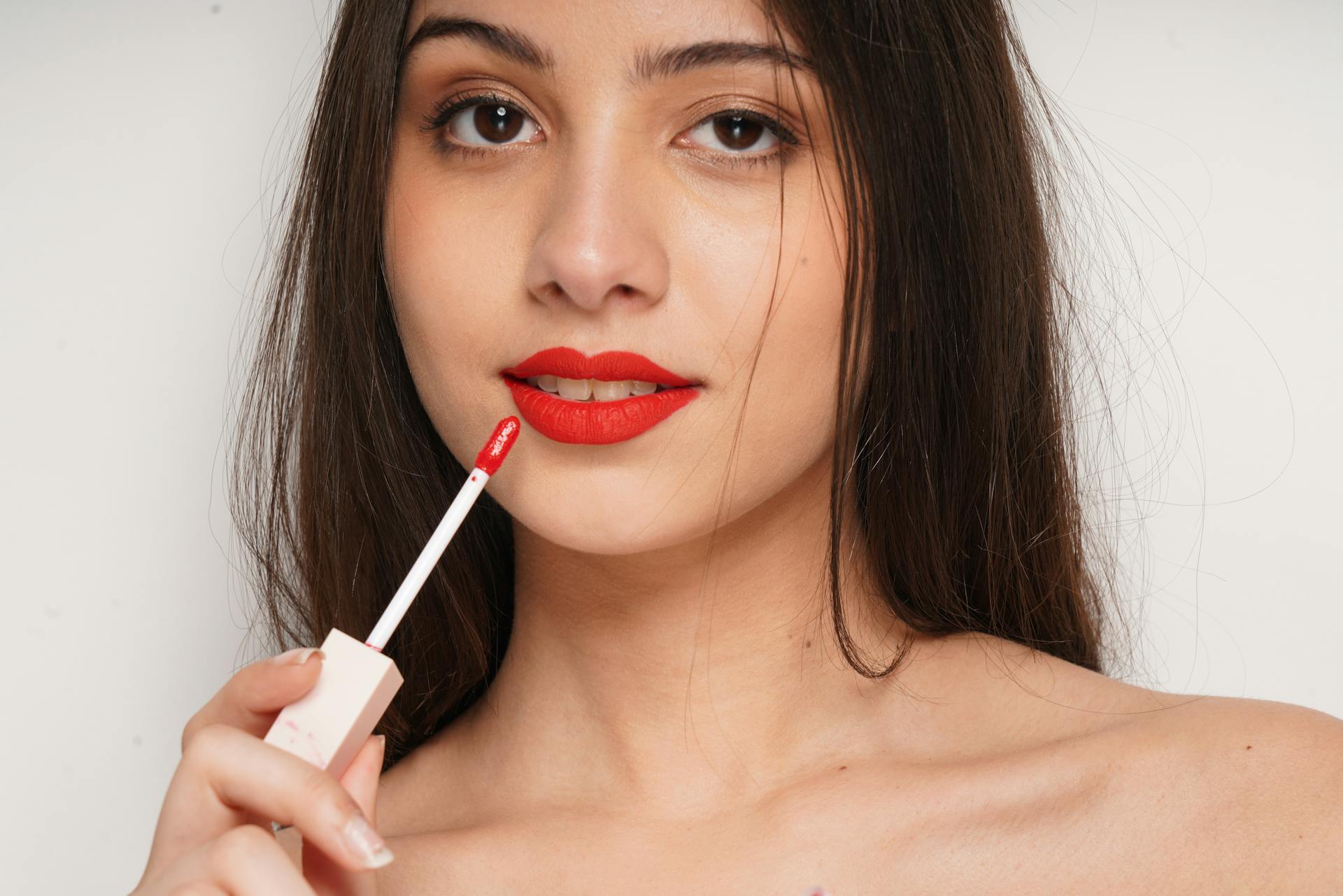 Is It Okay to Use Lip Oil Every Day?