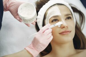 What Should You Not Do Before a Facial?