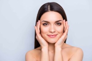 Can Microneedling Lift Eyelids?