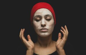 How to Use Facial Cleanser?