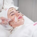 What Does an Aesthetician Do During a Facial?