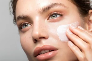 Do You Put BB Cream on Before or After Moisturizer?
