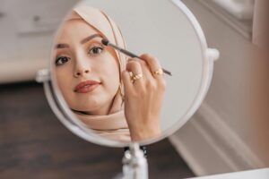Do You Put Foundation on Your Eyelids Before Eyeshadow?