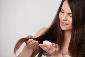 Do You Rub in Leave-In Conditioner?