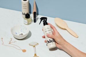 How Long Should Leave-In Conditioner Stay in Hair?