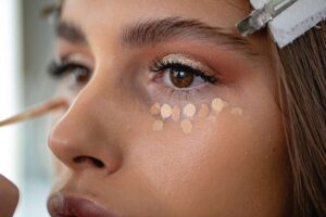 How to Know What Shade of Concealer to Buy?