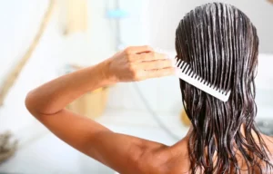 Is it Better to Put Conditioner on Dry Hair?