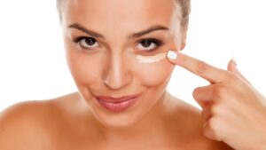 What Colour Concealer Should I Use for Dark Circles?