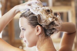 What Do Hairdressers Recommend for Shampoo?
