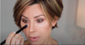 What is the Best Concealer for Mature Skin?