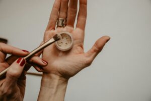 What is the Best Tool for Applying Liquid Foundation?