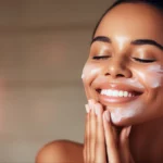 Are You Supposed to Put Moisturizer on Your Eyelids?