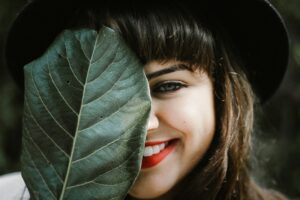 How Can You Tell If Lipstick is Good Quality?