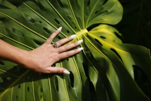 How Long Does Gel Polish Last?