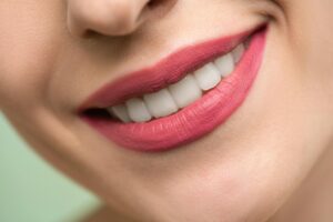 How Many Layers of Lipstick Should I Wear?