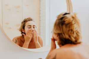 Is it Better to Moisturize Your Face Wet or Dry?
