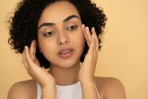 Is it Good to Let Your Skin Breathe Without Moisturizer?