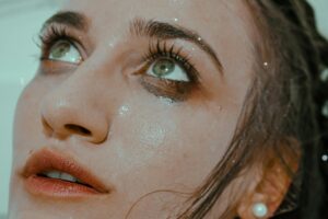 Is Regular Mascara Better Than Waterproof?