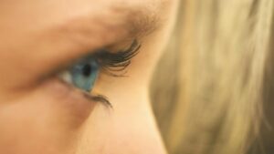 What is the Vaseline Mascara Trick?