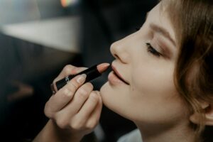 What Lipstick Do Makeup Artists Use?