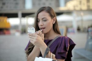When Should You Stop Using Lipstick?