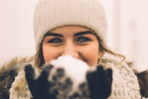Does Black Brown Mascara Look More Natural?