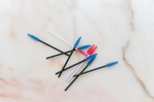 What is the best mascara if you have allergies?