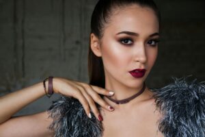Why do my eyes get irritated when I wear mascara?