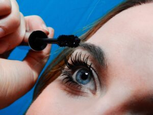 Why Do People Like Tubing Mascara?