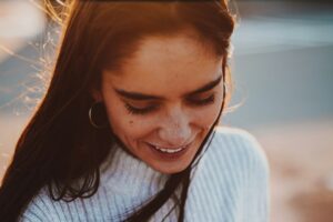 Does Lash Primer Help Mascara Stay On?