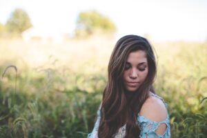 What Is a Natural Substitute for Lash Primer?