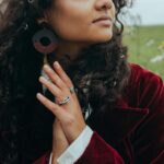 Do You Put Dry Shampoo On Clean or Dirty Hair?