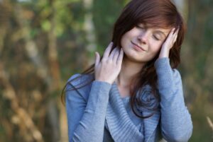 Does Dry Shampoo Work on Dark Hair?