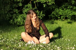 Is Dry Shampoo OK for Thinning Hair?
