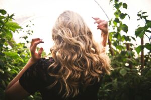 Why Use Dry Shampoo Instead of Washing?