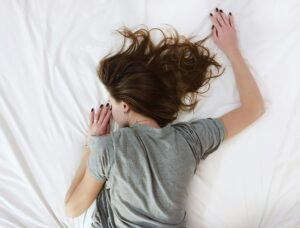 How Do You Train Your Hair Not to Be Oily?