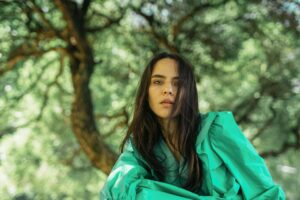 What is The Fastest and Easiest Way to Get Rid of Dandruff?