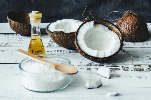 Can I Put Coconut Oil on a Dry Scalp?